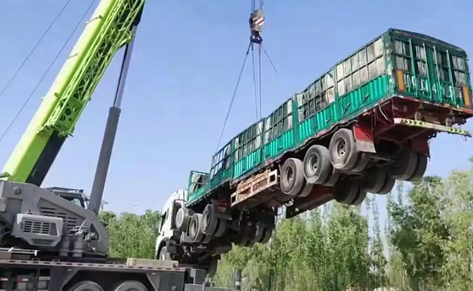 托里道路脱困救援案例